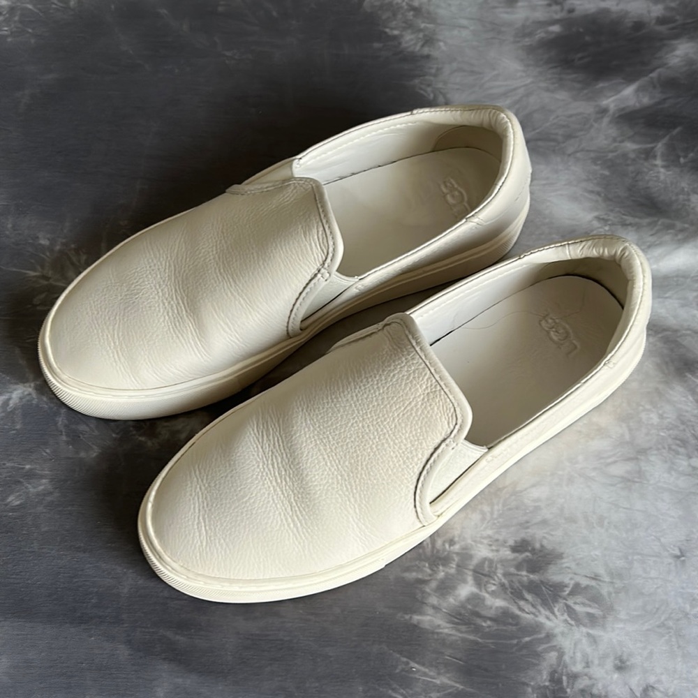 UGG Jass Lifestyle Slip On Sneakers Leather White Women's Size 8.5 1105712